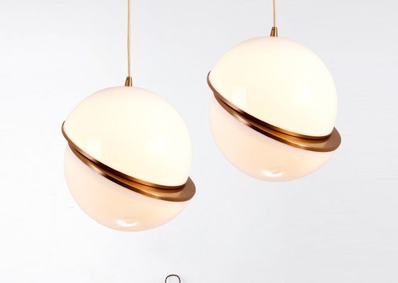 Luces colgantes contemporáneas de acrílico minimalistas ajustables de la bola 260V de la altura el 1.5m