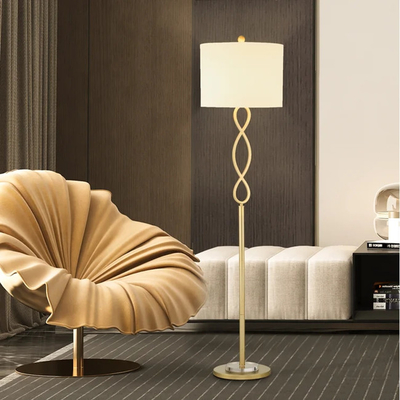 Oro blanco 59&quot; del metal de la tela decoración interior de la luz moderna del piso