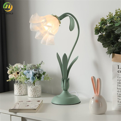 Tenedor de cerámica de la lámpara de la lámpara de mesa de cristal de la flor del verde E27