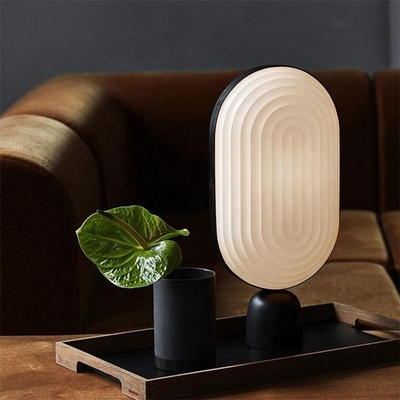Lámpara de cabecera recargable del metal LED de la resina de la moda para la sala de estar