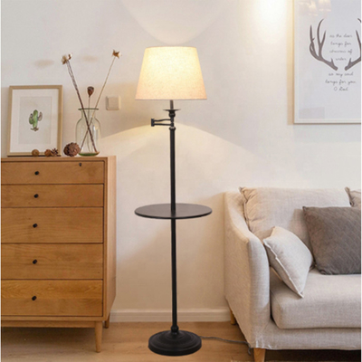 Sala de estar creativa nórdica de la cabecera de la lámpara de pie teledirigida vertical retra del escritorio
