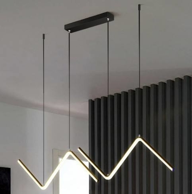Lámpara linear de la ejecución ligera pendiente moderna del restaurante del comedor