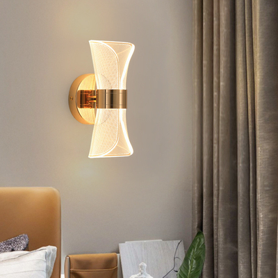 Modernas luces de pared de acrílico acrílico metálico transparente para el pasillo del dormitorio Salón