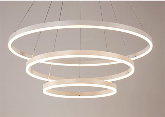 Área de iluminación 25m2 Ring Chandelier circular moderno de aluminio de acrílico