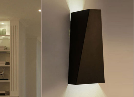 Luz moderna interior material de la pared de la altura los 22cm del diámetro el 10.5cm del metal