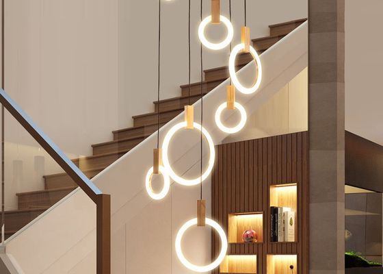 Accesorio de iluminación de acrílico de la lámpara del descenso del comedor del hotel de la escalera del chalet del círculo moderno