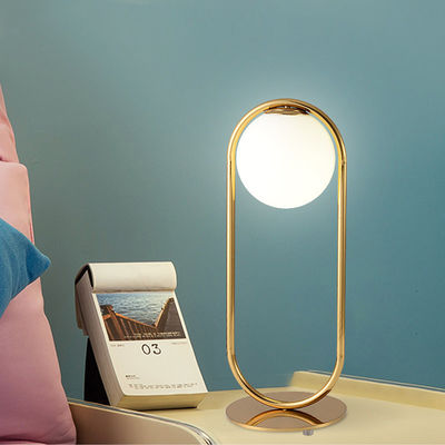 Lámpara ahorro de energía de Nightstand del oro de la altura los 50cm del diámetro el 18.5cm del hotel